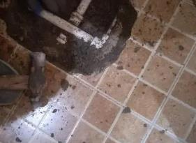 墨脱卫生间测漏水公司分享下墨脱自来水管道泄漏检测的具体位置分析。